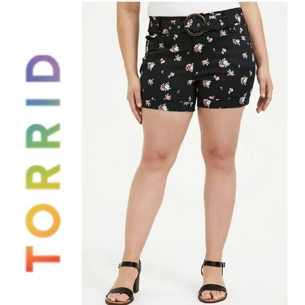 Torrid Black Pink Floral Mid Rise Stretch Sateen Belted Shorts SZ 12 - Picture 4 of 12